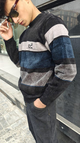 Mens imported blue and gray lining sweater