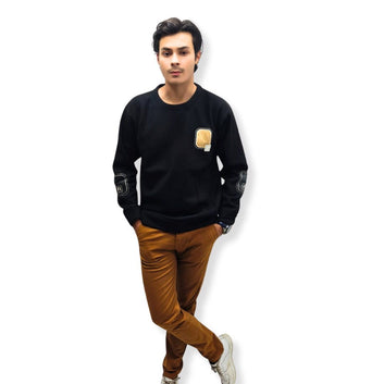 Men’s basic black imported sweater