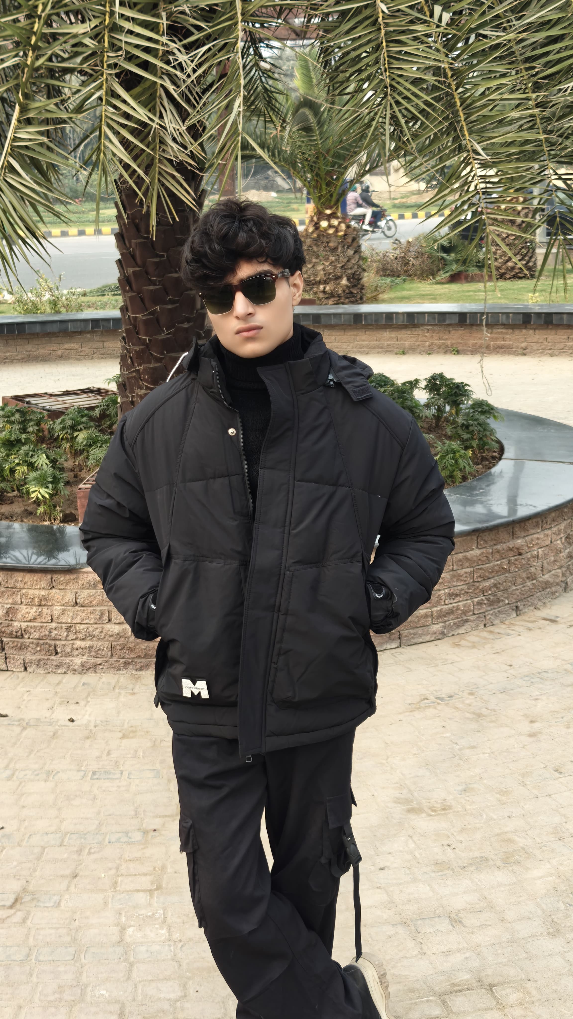 Men's black imported puffer jacket