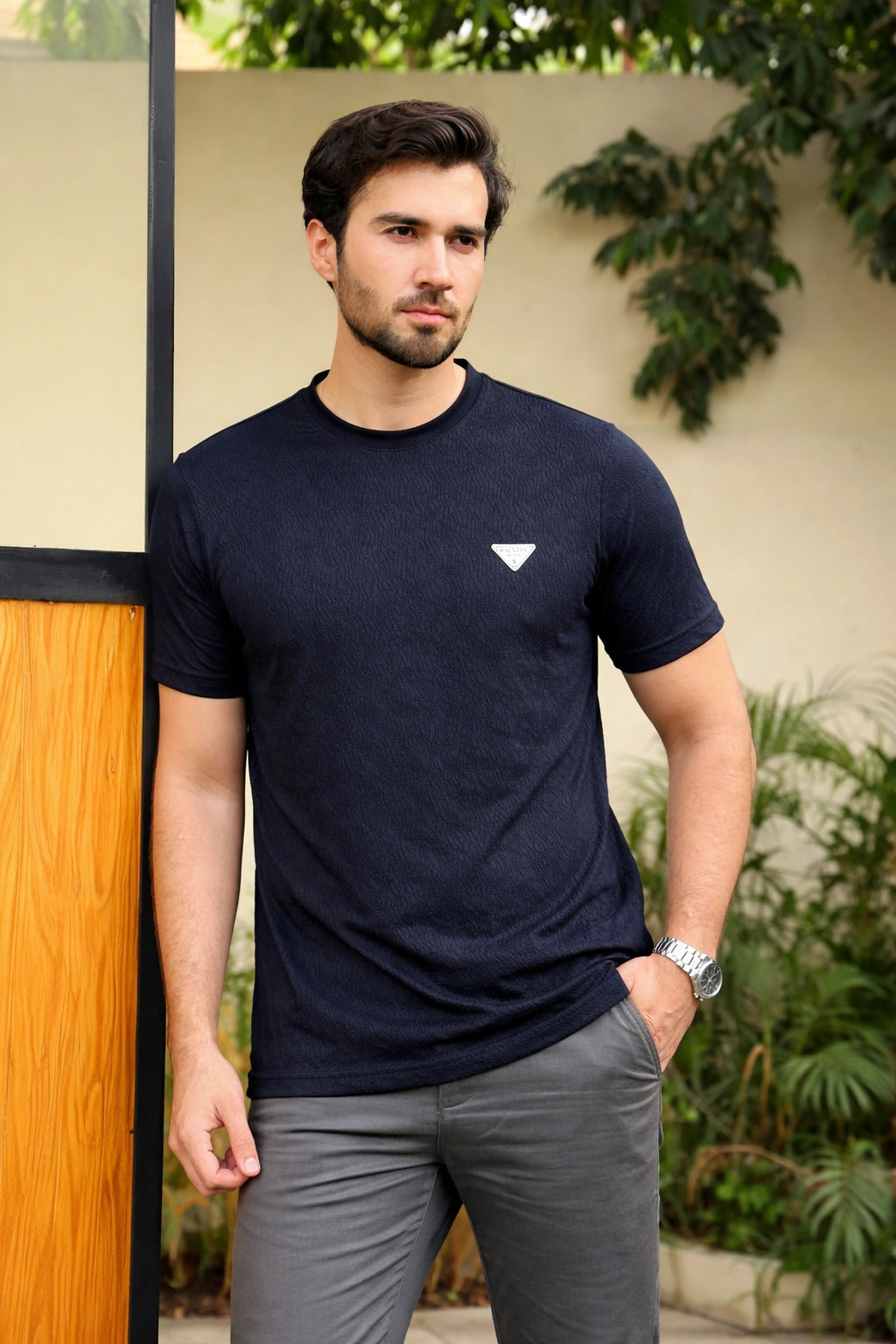 Men’s Black Textured T-Shirt (Last Chance)