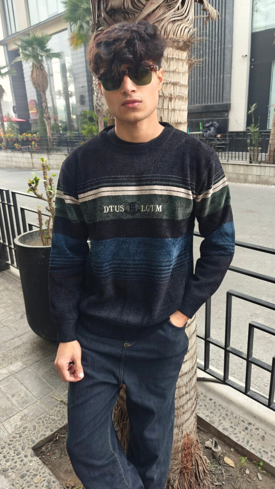 Mens imported green and black  lining sweater