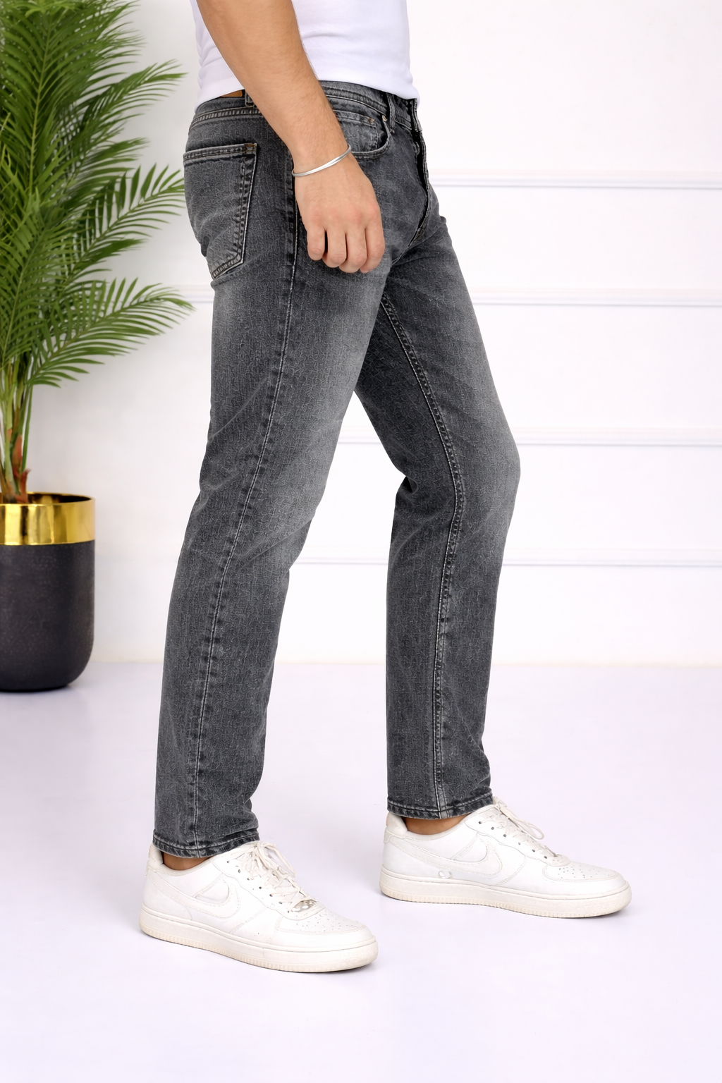 Men’s Light Gray Random Wash Denim Jeans